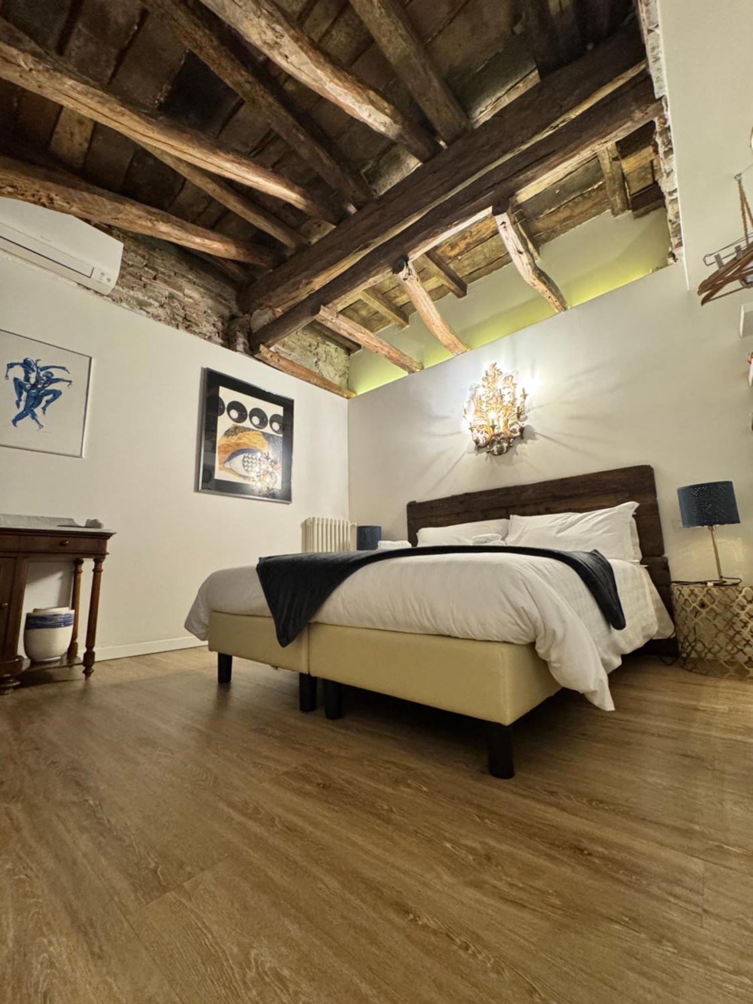 L'8 Boutique Concept Apartments Bolonia Exterior foto